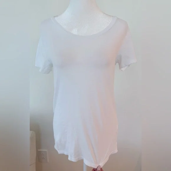 NWOT J.Crew Women’s Classic-Fit Crewneck Tissue T-Shirt | Small (US 2-4) - Picture 9 of 10